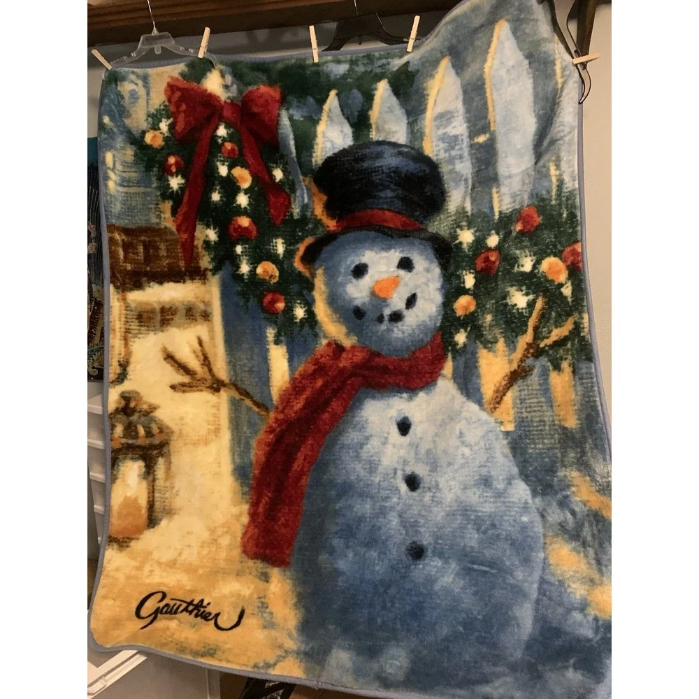 Gauthier Christmas Blanket SNOWMAN Soft Plush Fleece Throw Red Blue 50